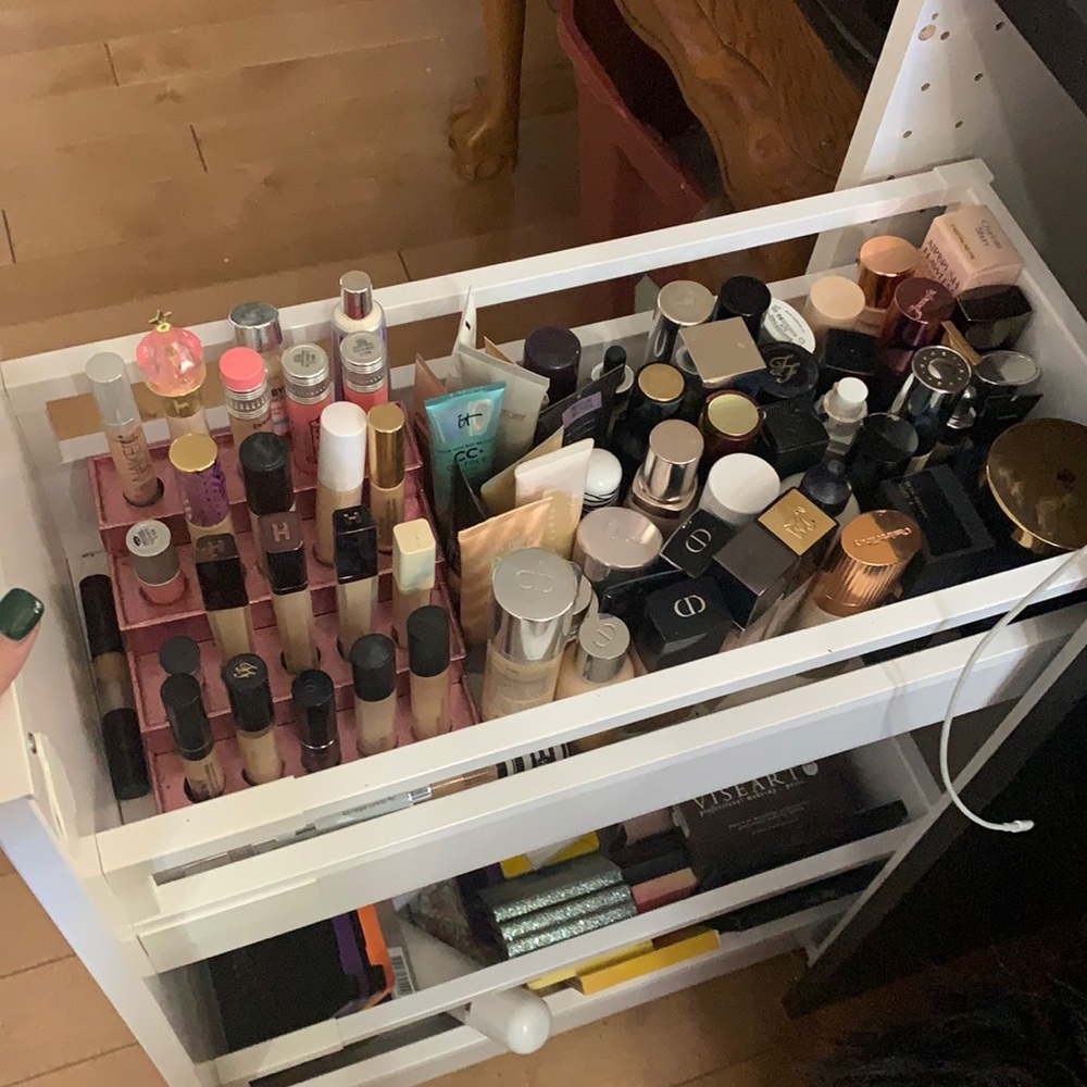 Makeup Mystery boxes! - Picture 2 of 8